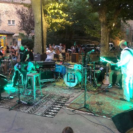 ור פון דו גאר Le Patio Du Murier מראה חיצוני תמונה